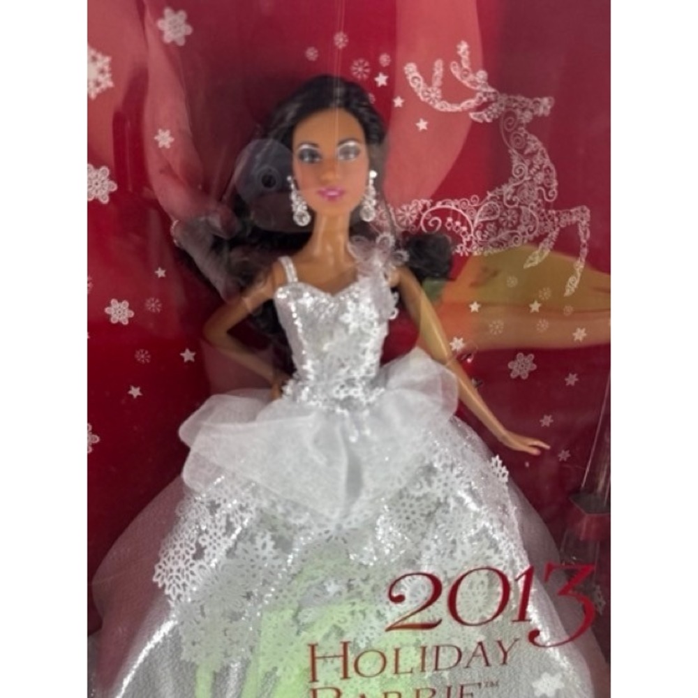 Mattel NEW 2013 Holiday Barbie 25th Anniversary Silver Gown Collector Doll - Picture 2 of 8